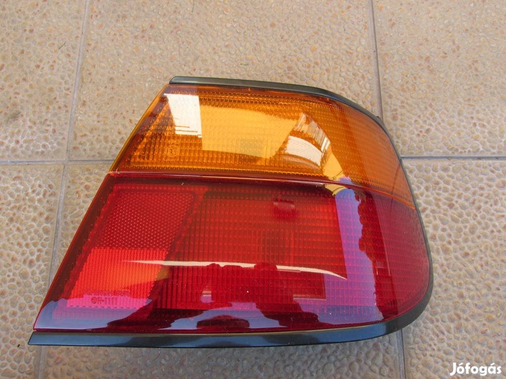 Nissan Almera N15 jobb hátsó lámpa, 5-ajtós, 1995-1997 között, új