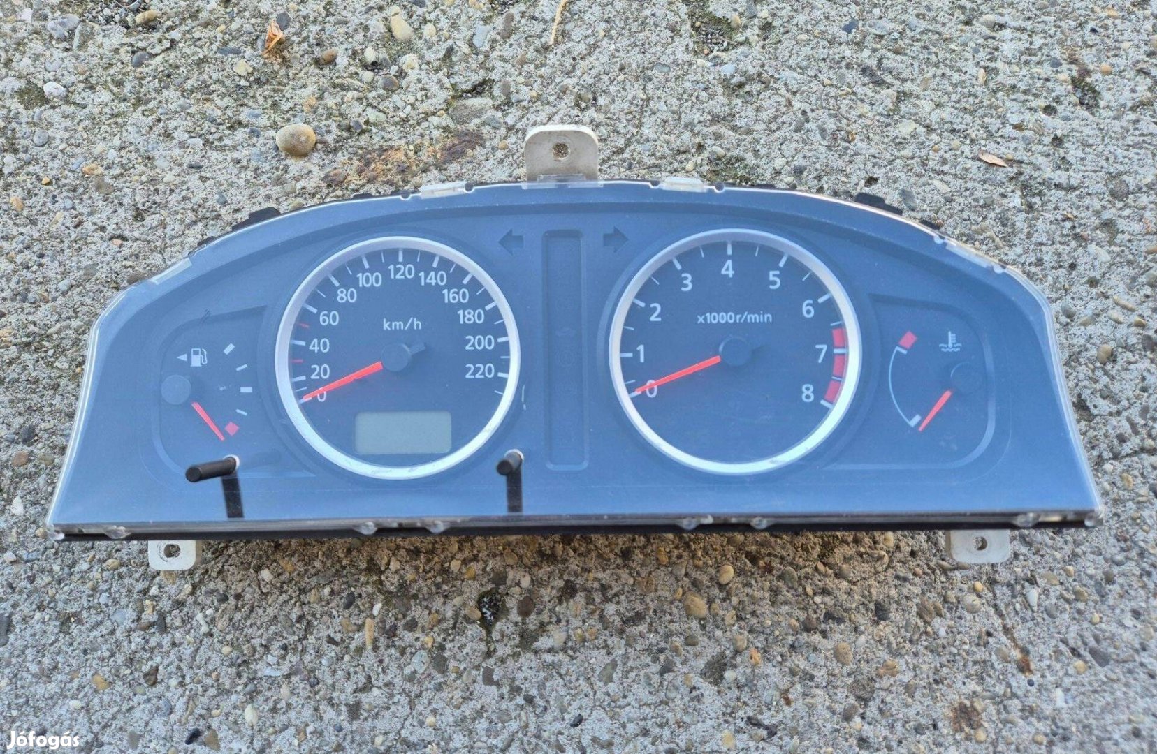 Nissan Almera N16 Kilóméter óra 1.5 benzin