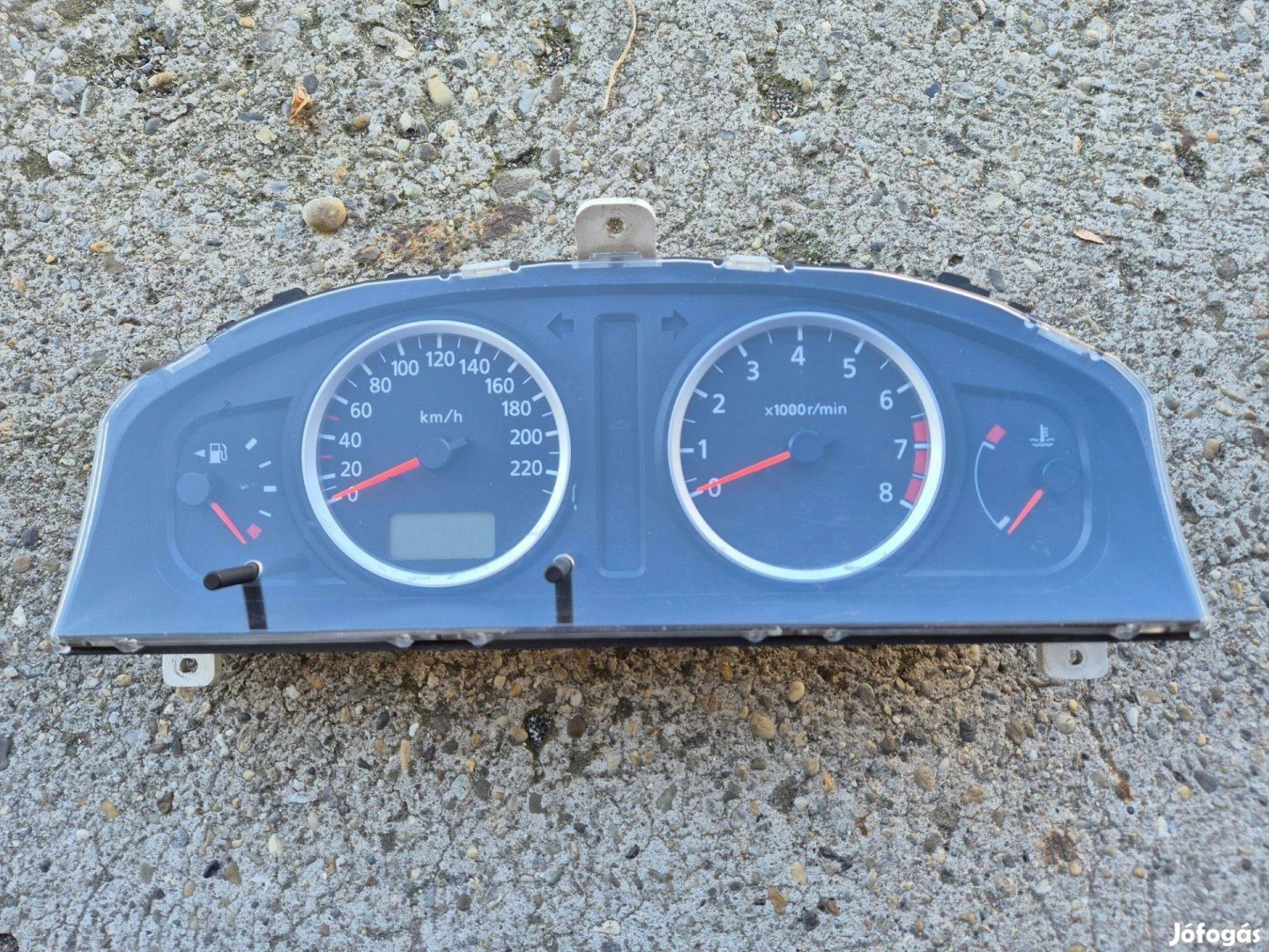 Nissan Almera N16 Kilóméter óra 1.5 benzin