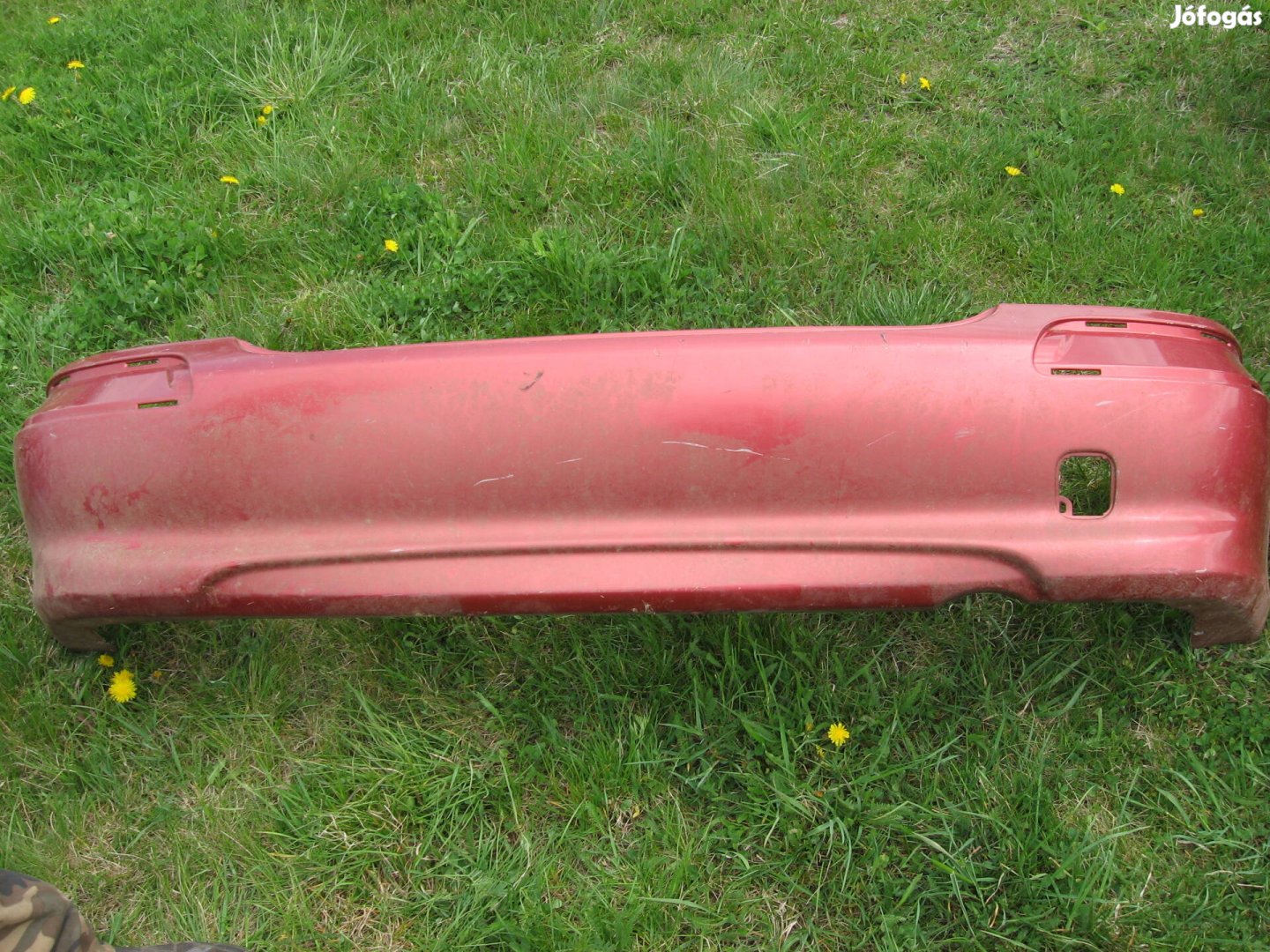 Nissan Almera N16 hátsó lökhárító lökő