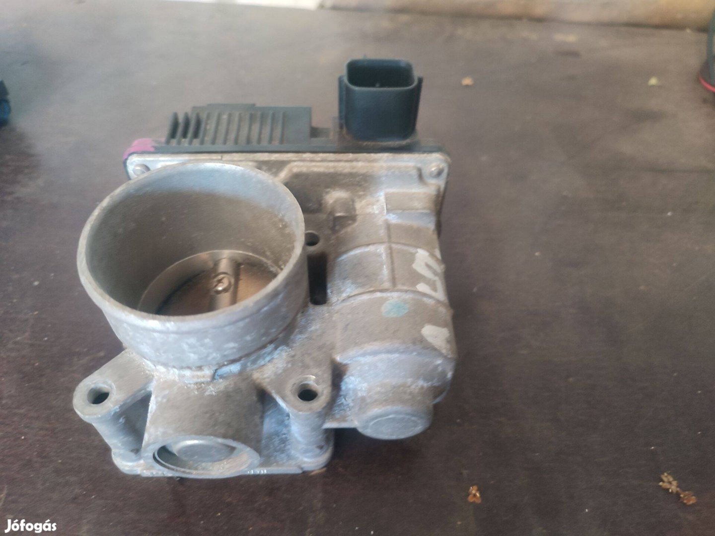 Nissan Almera N16 pillangószelep
