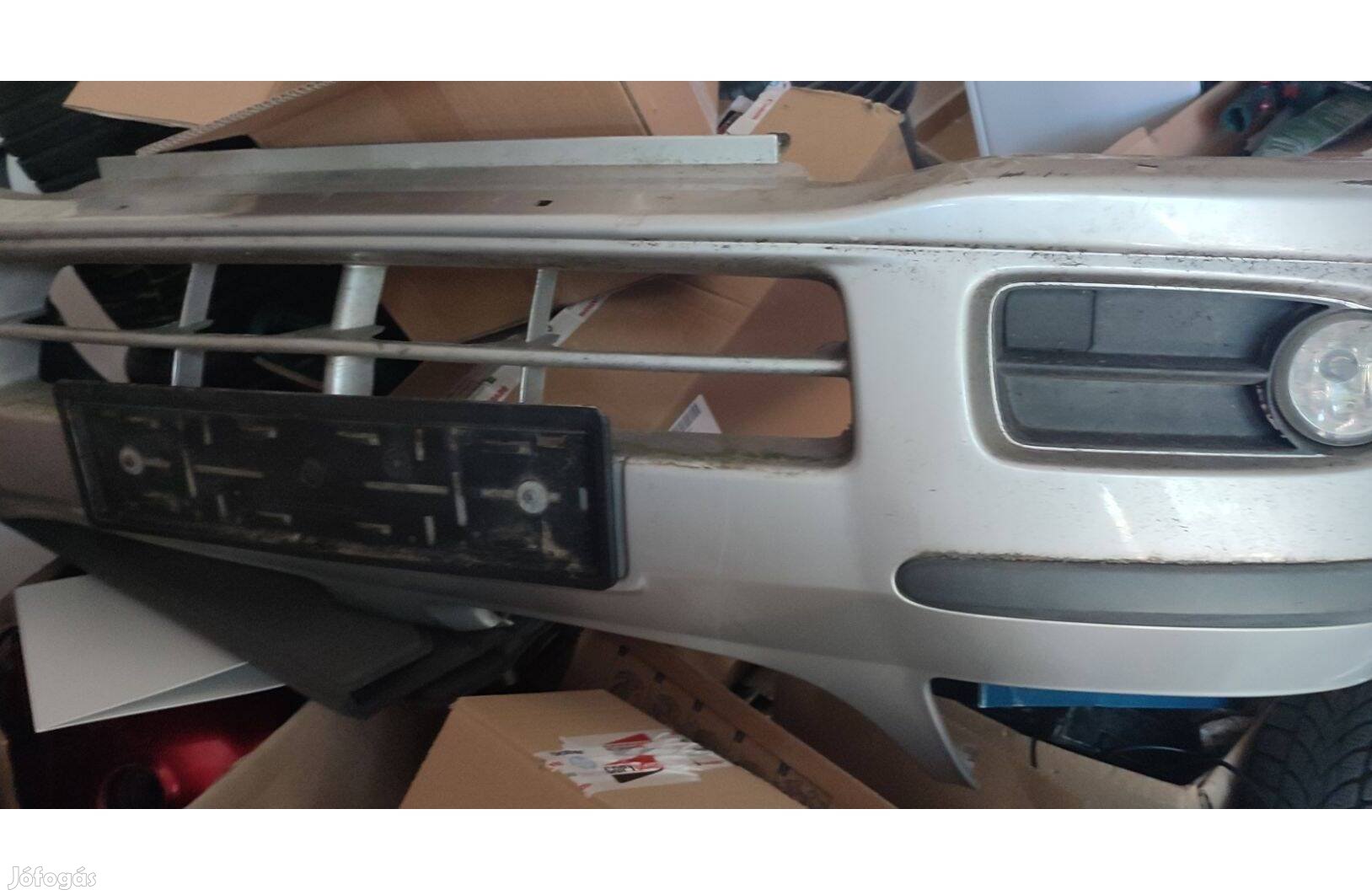 Nissan Almera Tino első lökhárító