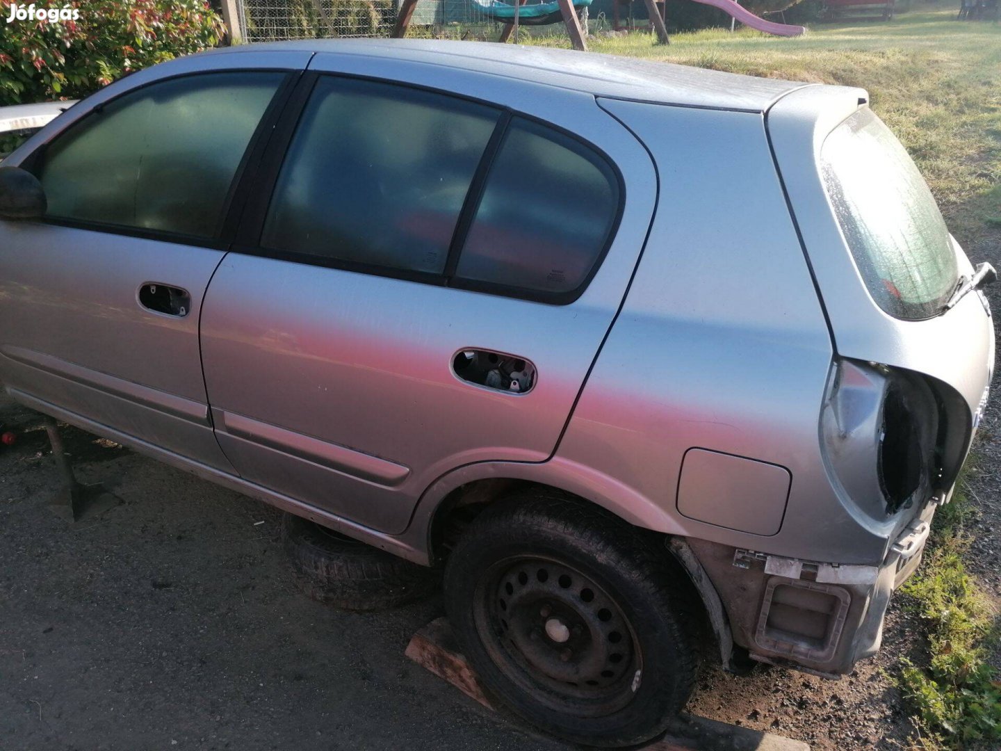 Nissan Almera n16 bontott alkatrészek