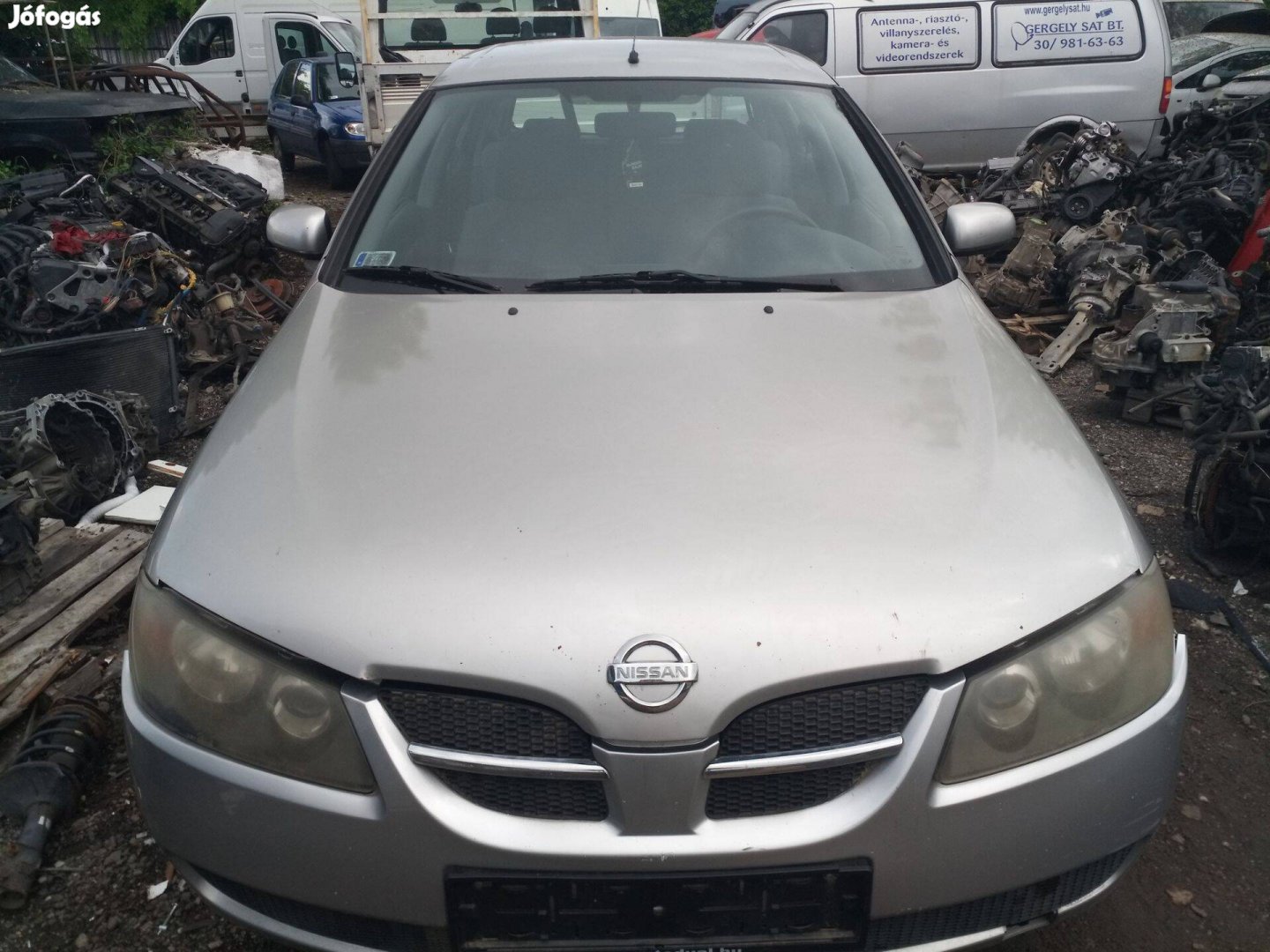 Nissan Almera önindító, generátor, klíma kompresszor