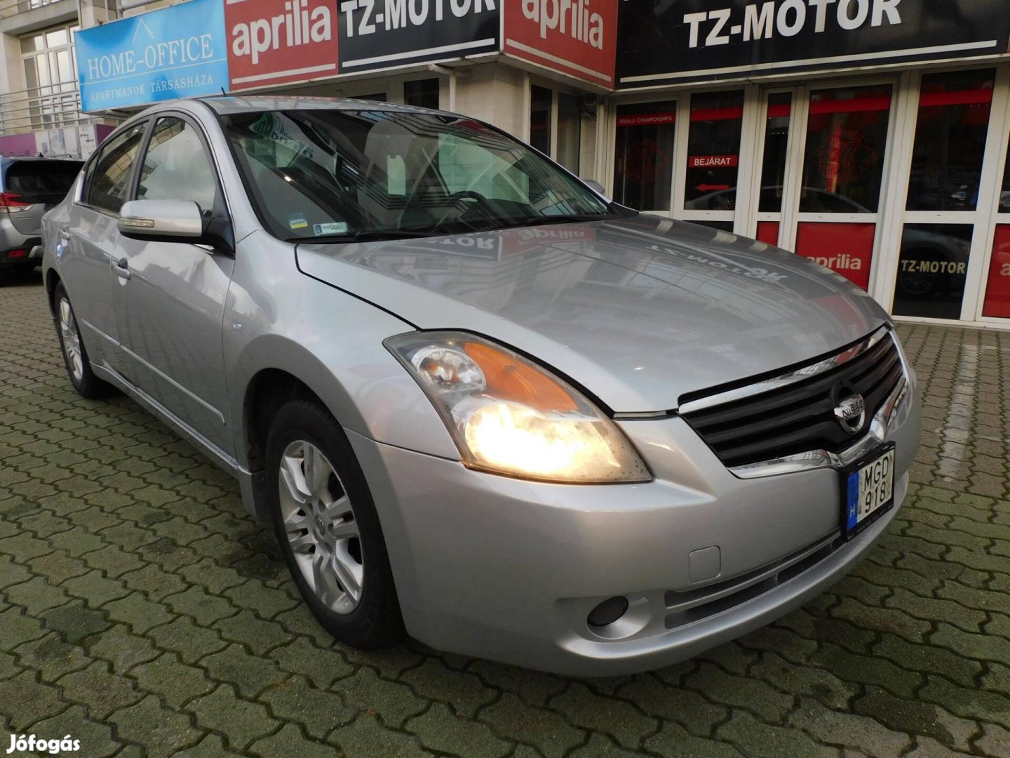 Nissan Altima 2.5i Hybrid Automata!