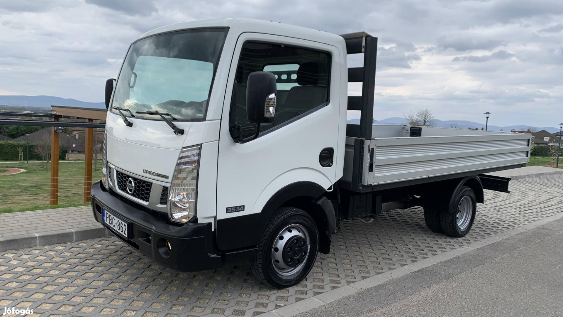 Nissan Cabstar 2.5 35.14 S HD 3400mm Foglalozva...