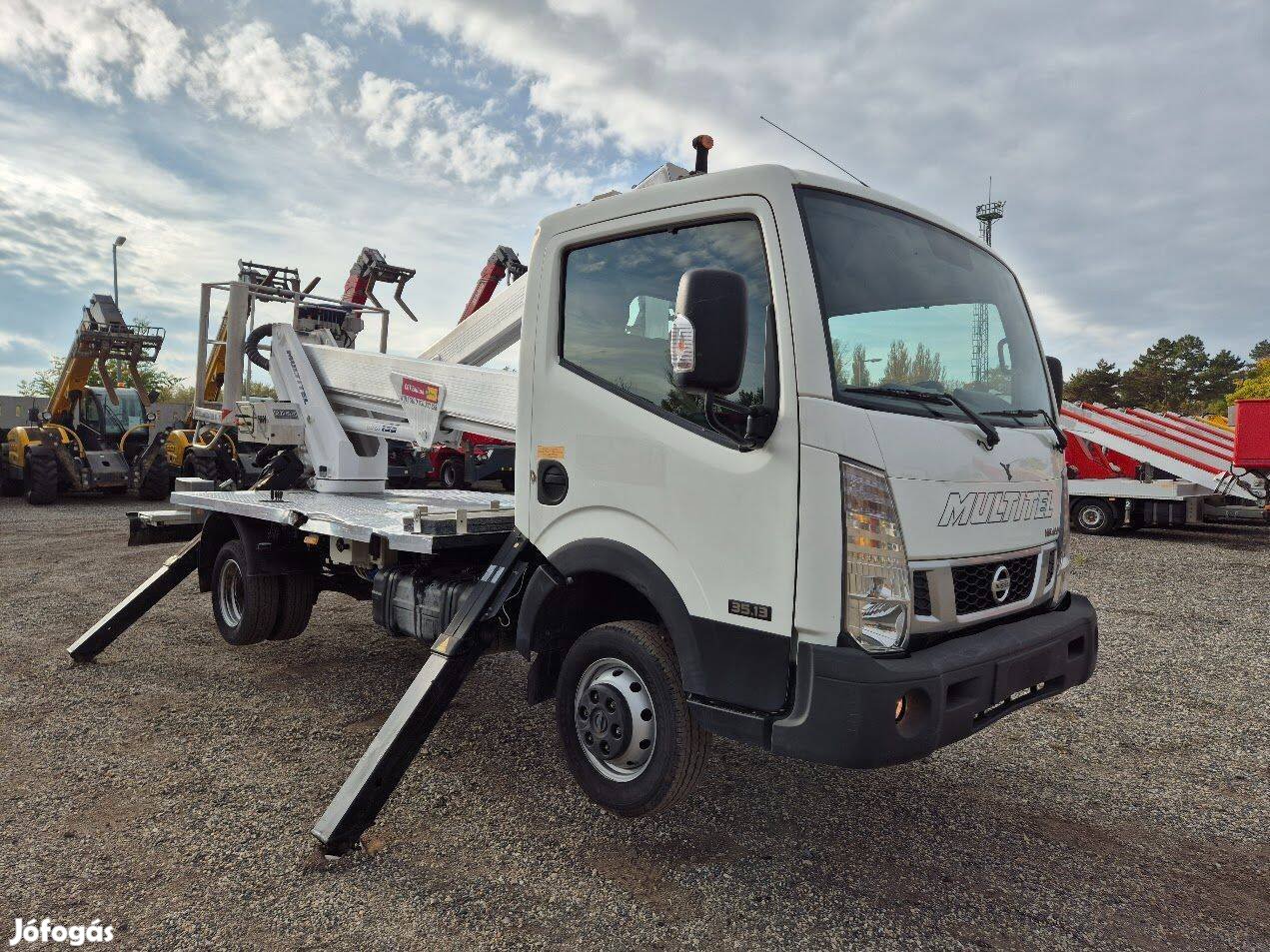 Nissan Cabstar Multitel HX195 - 19,5m