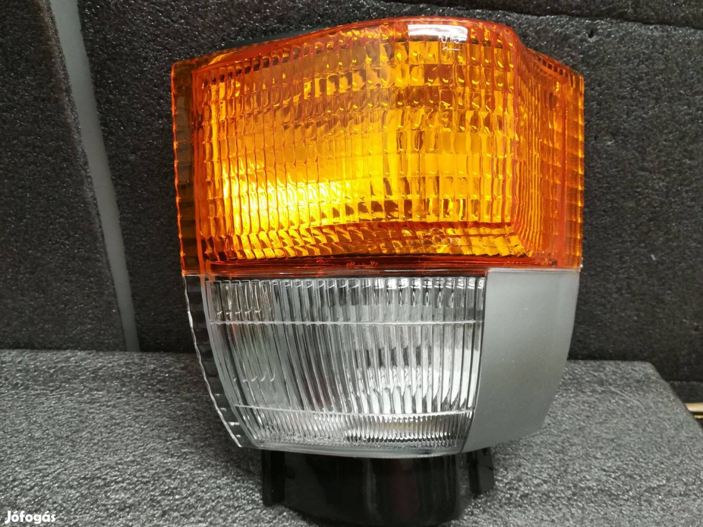 Nissan Cabstar villogó-helyzetjelző bal 1982 -> 1993 (s/f)