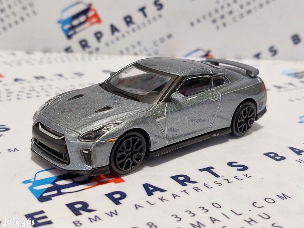 Nissan GT-R (2017) -  Bburago - 1:43