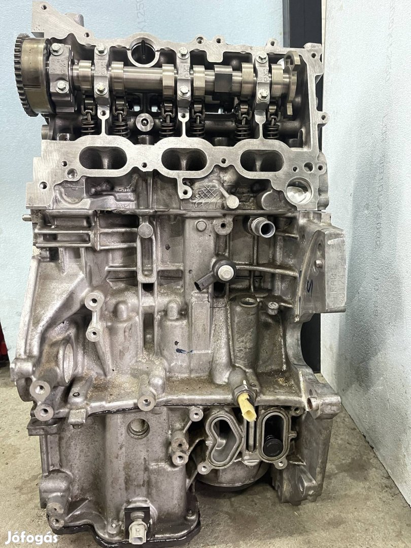 Nissan Juke 1.0 dig-t motor fűzött blokk hengerfej