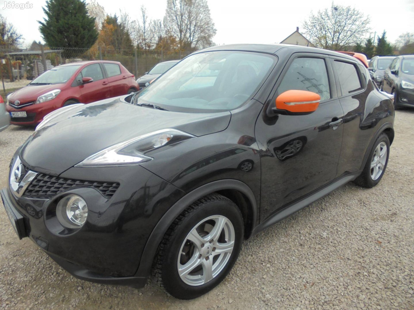 Nissan Juke 1.2 DIG-T Tekna EURO6 Szervizkönyves