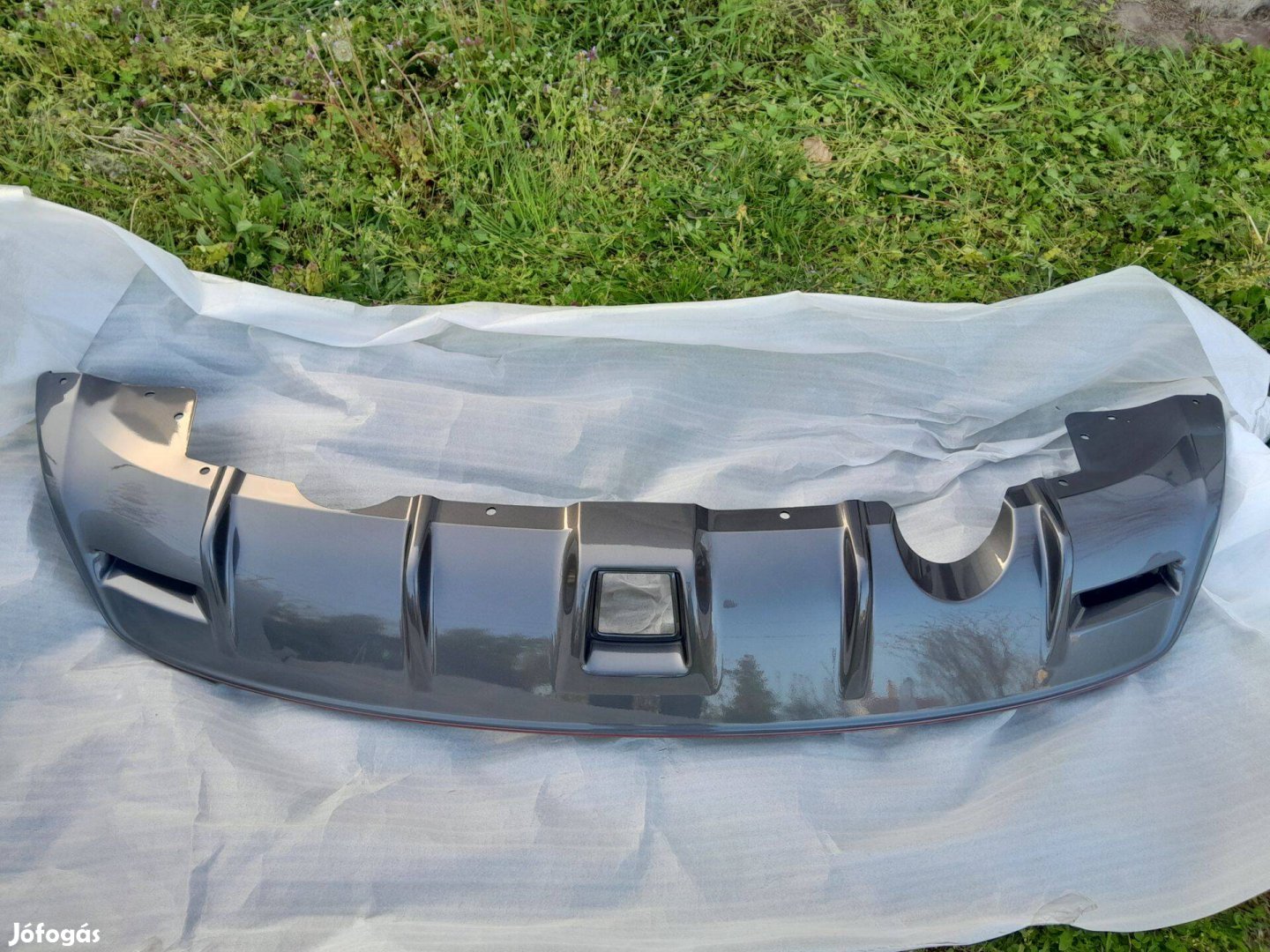 Nissan Juke Nismo hátsó lökhárító alsó spoiler gyári új