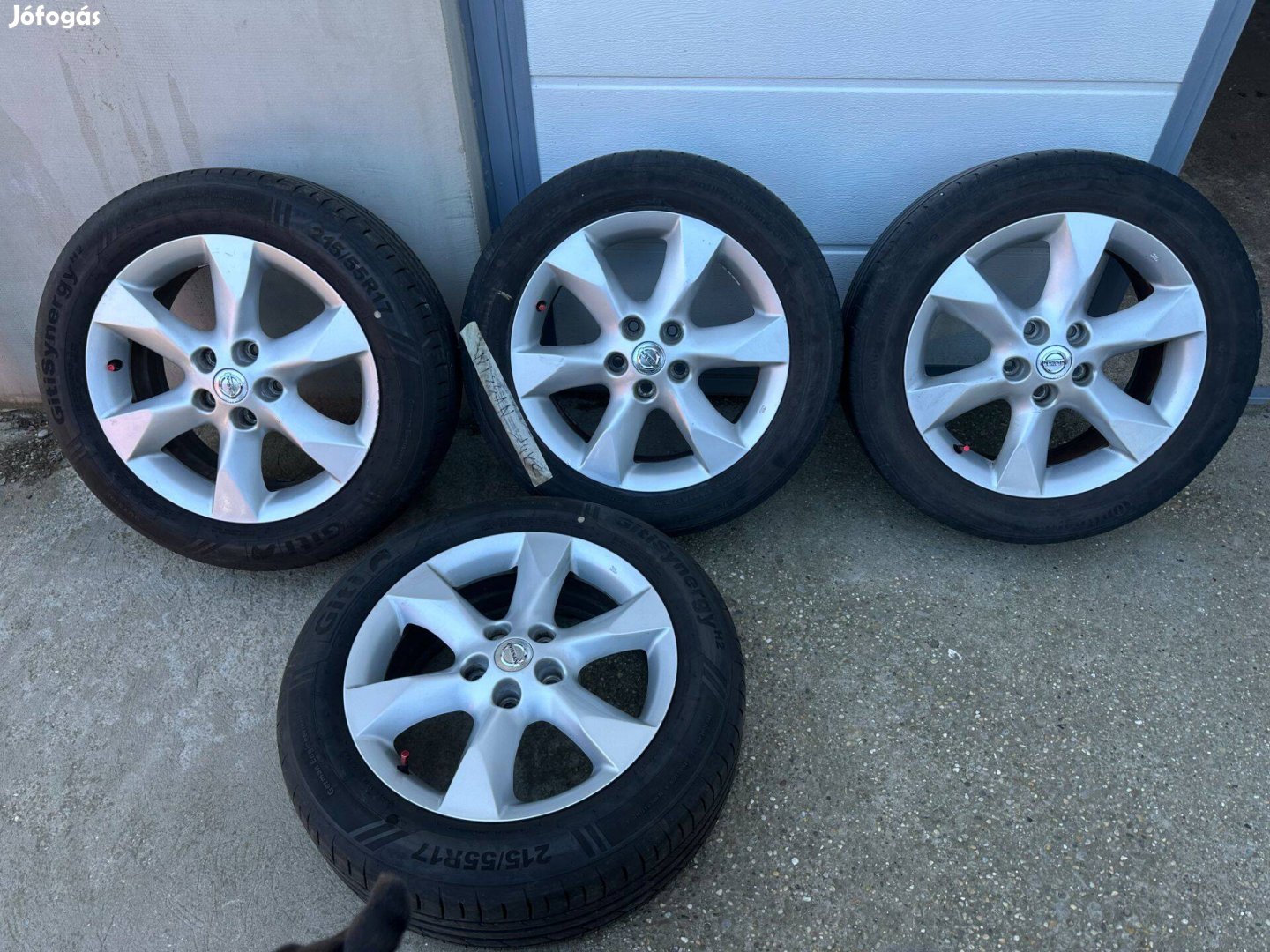 Nissan Juke, Qashqai-hoz 17-es gyári alufelni szett eladó