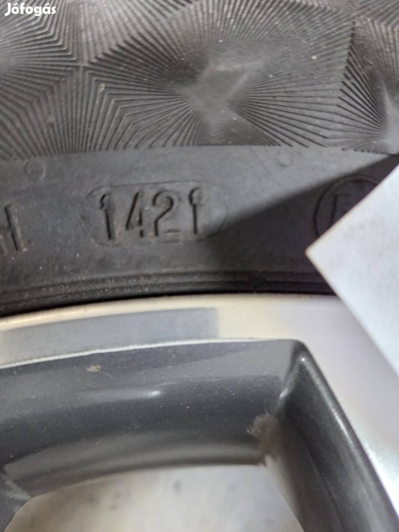 Nissan Juke gyári nyárikerék garnitúra