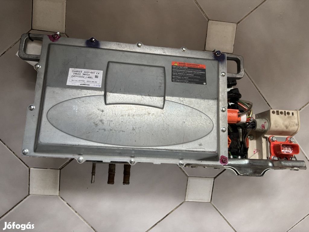 Nissan Leaf I töltés vezérlő, inverter 296A03NA5A