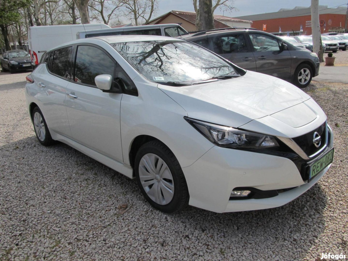 Nissan Leaf Tekna 40kWh (Automata) Magyarországi