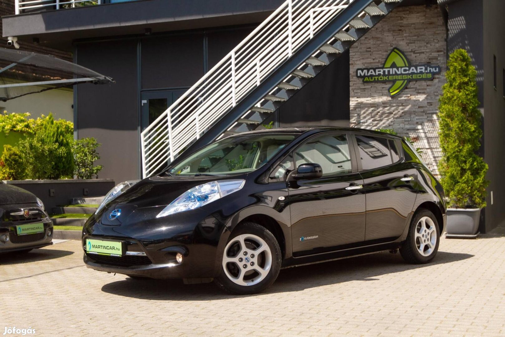 Nissan Leaf (Automata) Super Black +Keveset fut...
