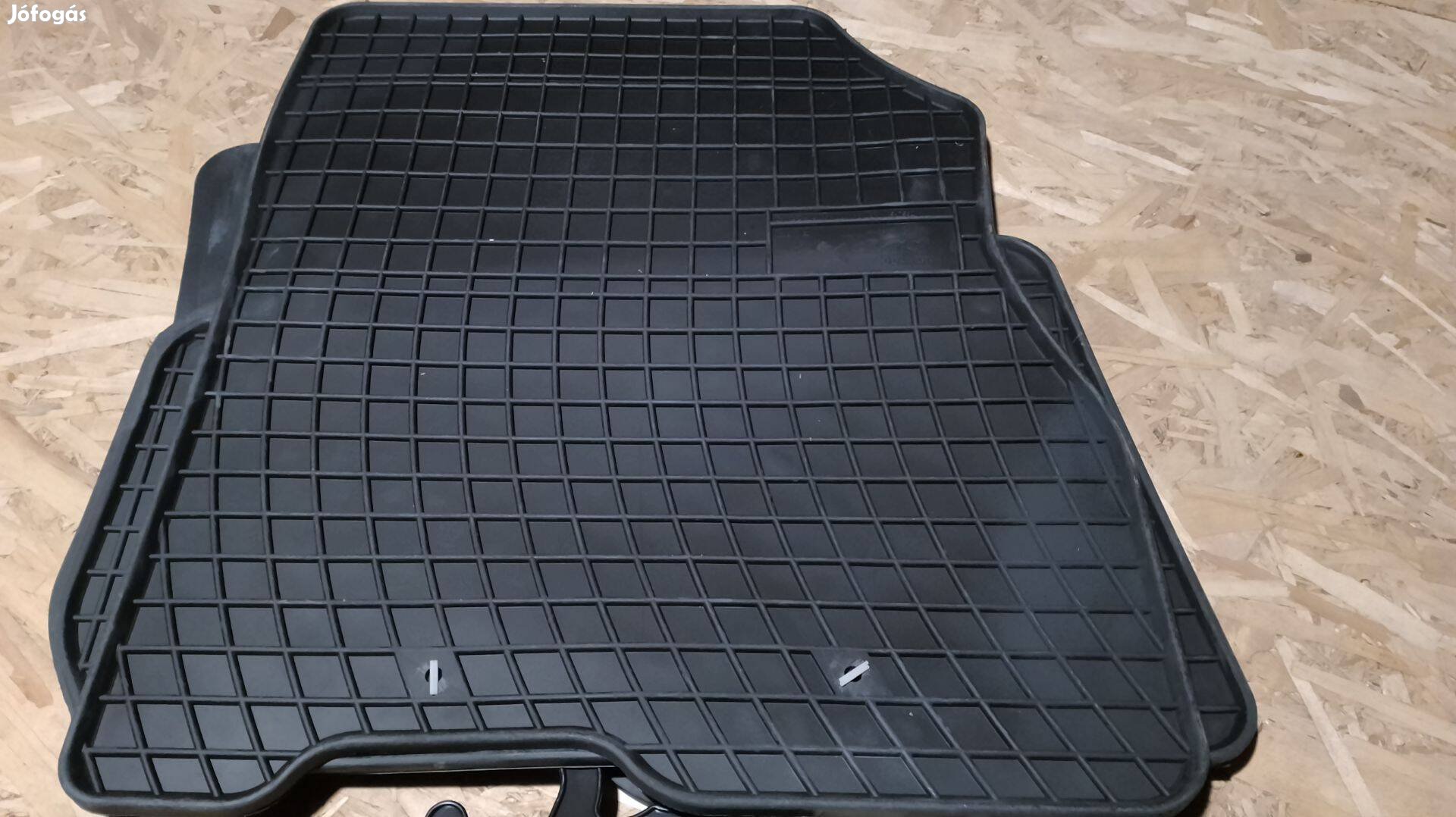 Nissan Leaf gumiszőnyeg szett