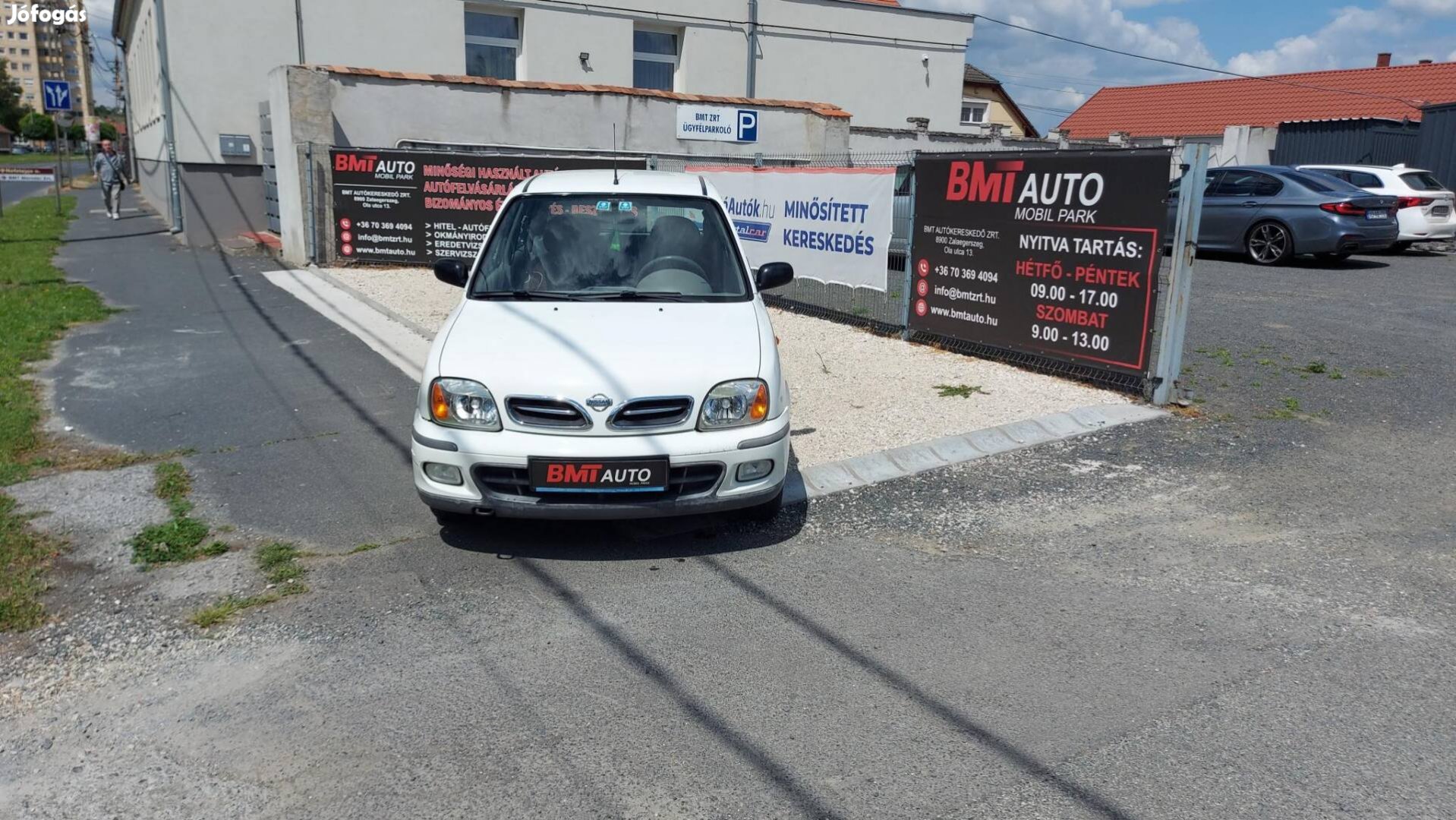 Nissan Micra 1.0 Comfort P1 Friss műszaki