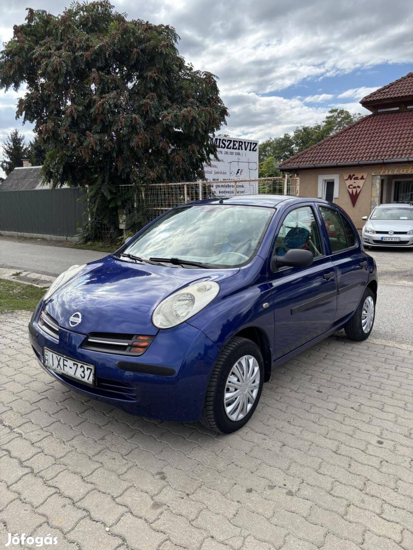 Nissan Micra 1.0 Menta Plus