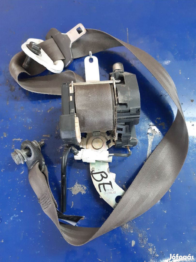 Nissan Micra Bal Első Biztonsági Öv + Övfeszítő