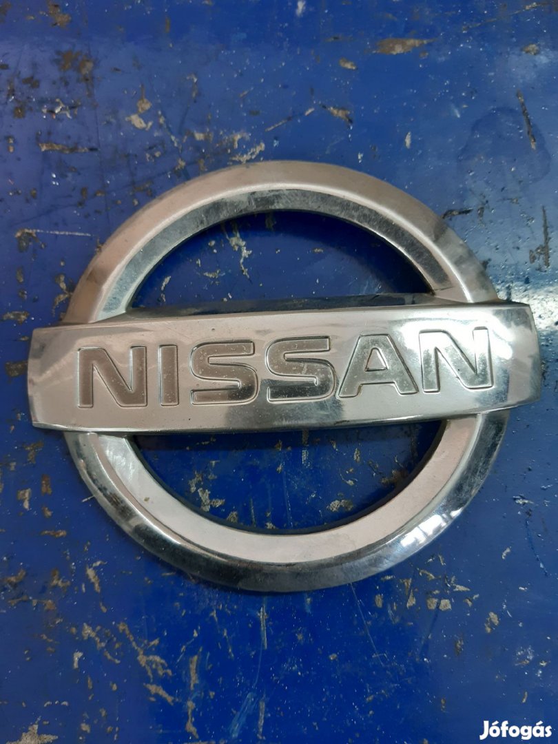 Nissan Micra Felirat / Embléma