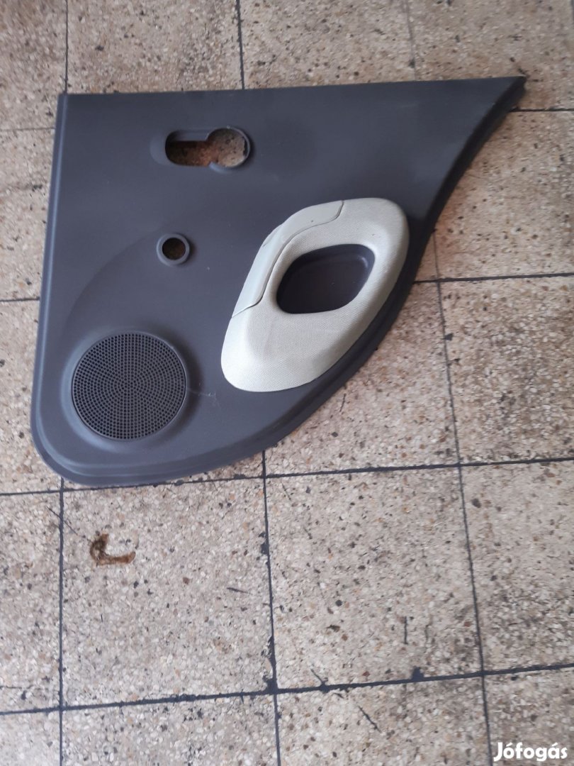 Nissan Micra Jobb Hátsó Ajtókárpit