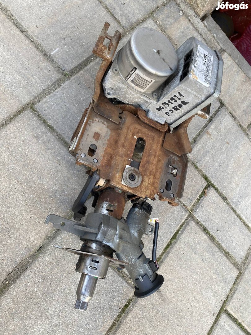 Nissan Micra K12 kormányszervó 
