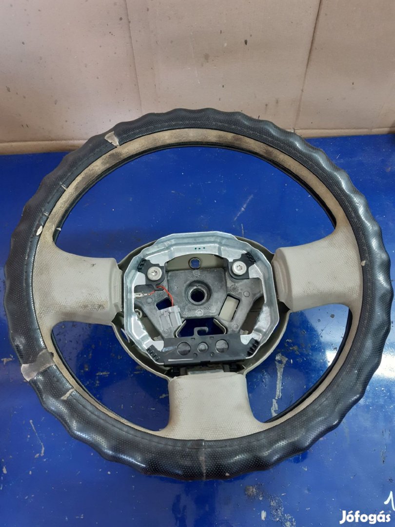 Nissan Micra Kormánykerék