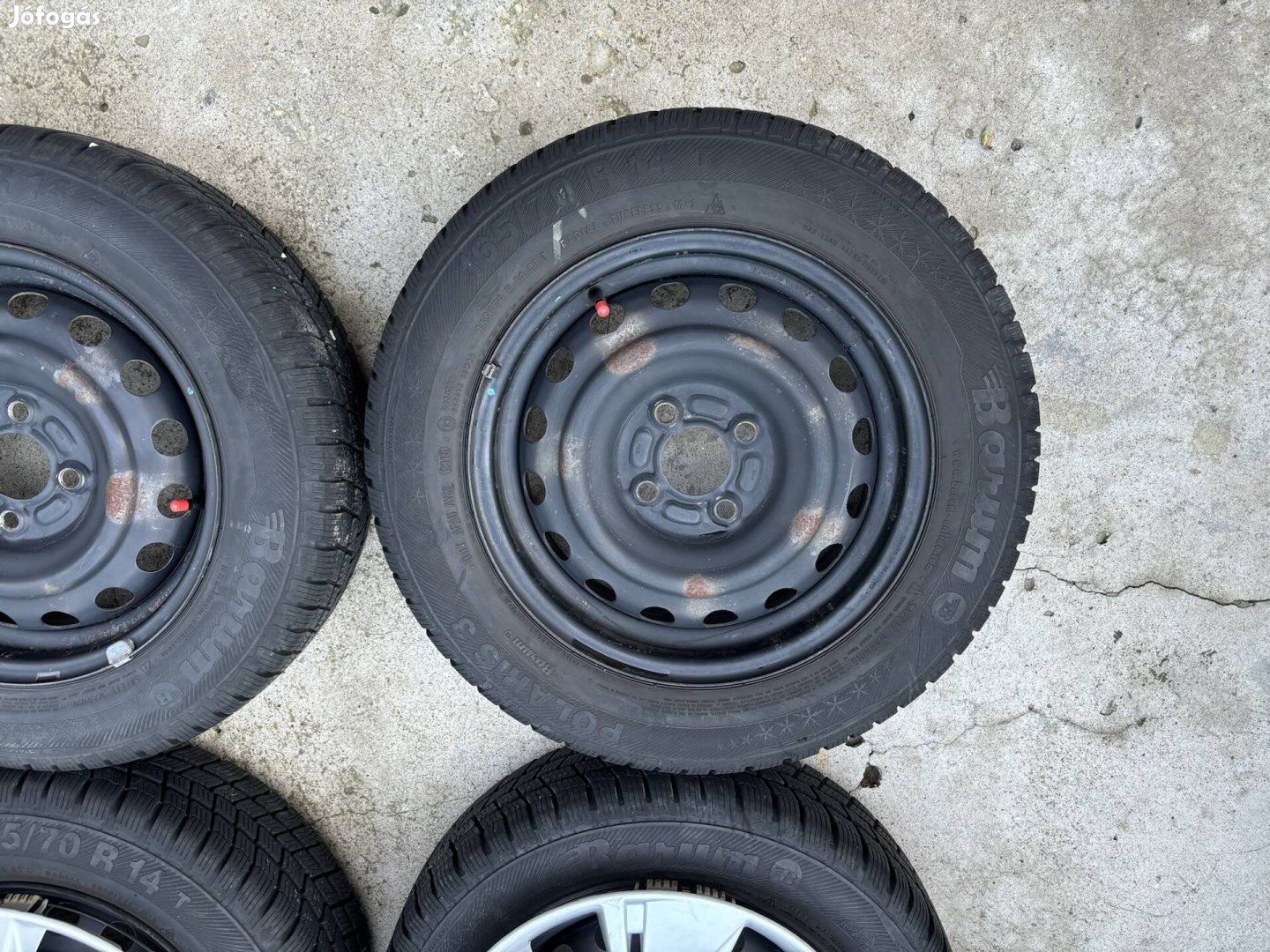Nissan Micra Note R14 lemezfelni, téli gumi, tpms, dísztárcsa