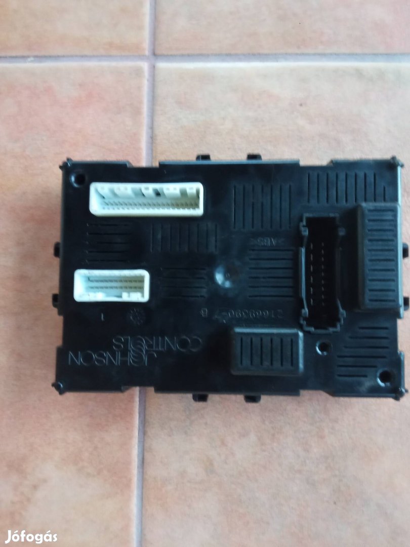 Nissan Micra k12 komfort elektronika