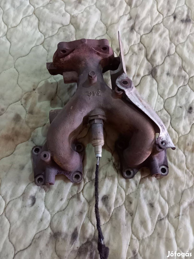 Nissan N15 kipufogó leömlő