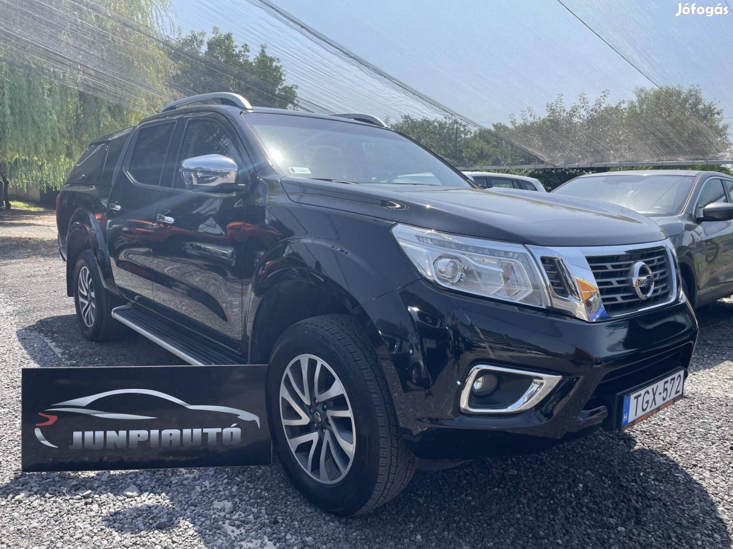 Nissan Navara 2.3 4x4-es újszerű Pick-up eladó...