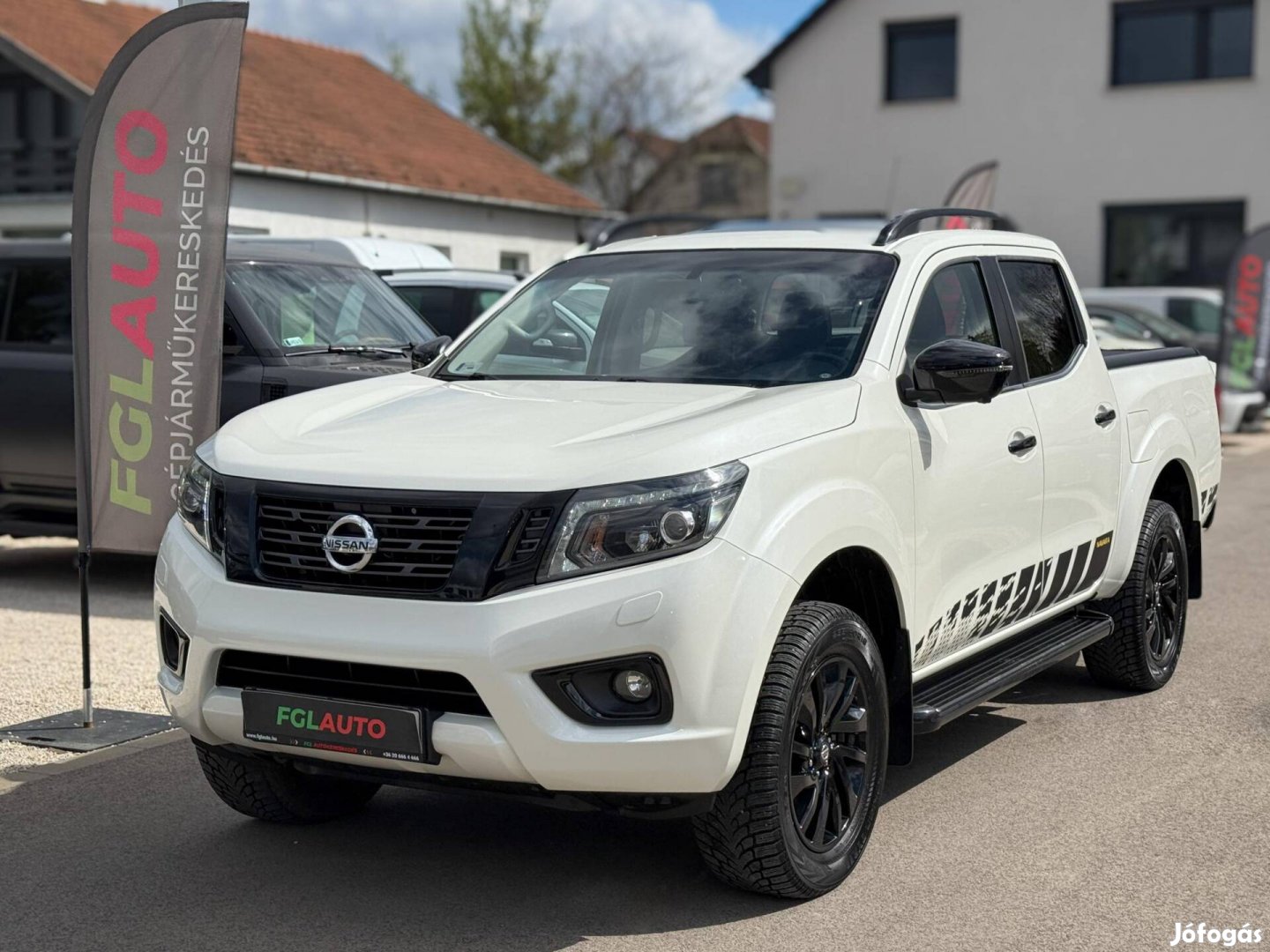 Nissan Navara 2.3 dCi 190 Double N-Guard (Autom...