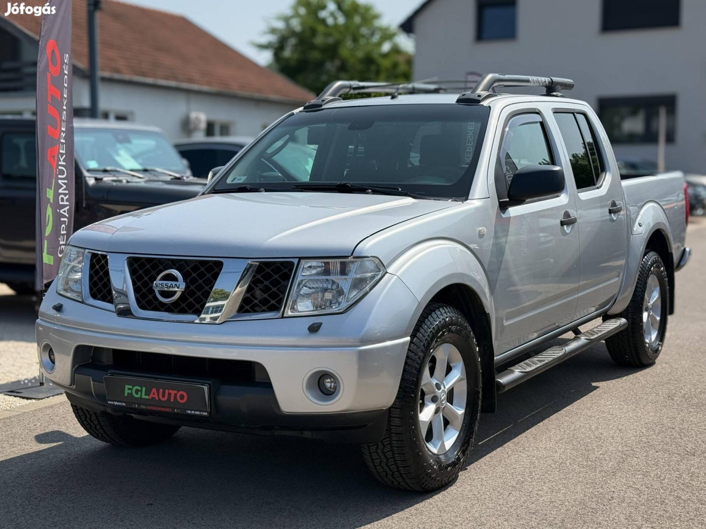 Nissan Navara 4WD Double 2.5D LE