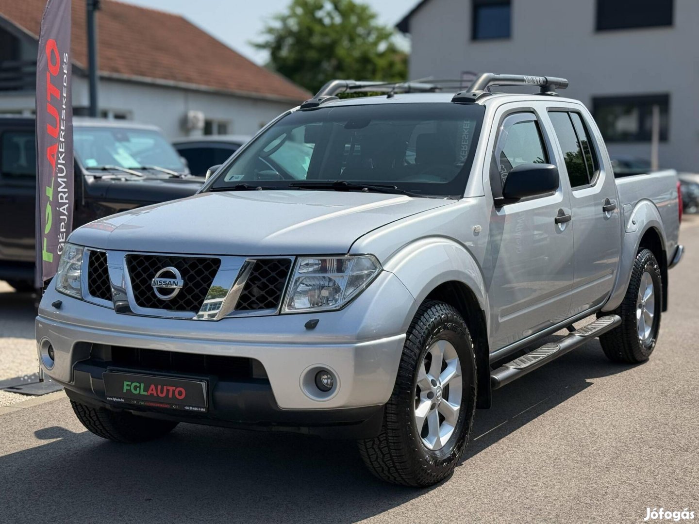 Nissan Navara 4WD Double 2.5D LE