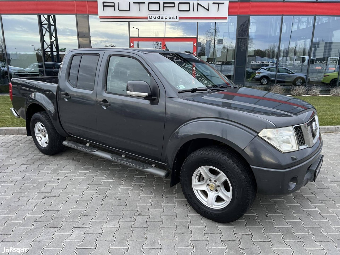 Nissan Navara 4WD Double 2.5D SE