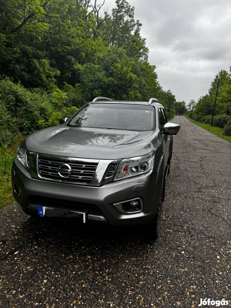 Nissan Navara D23