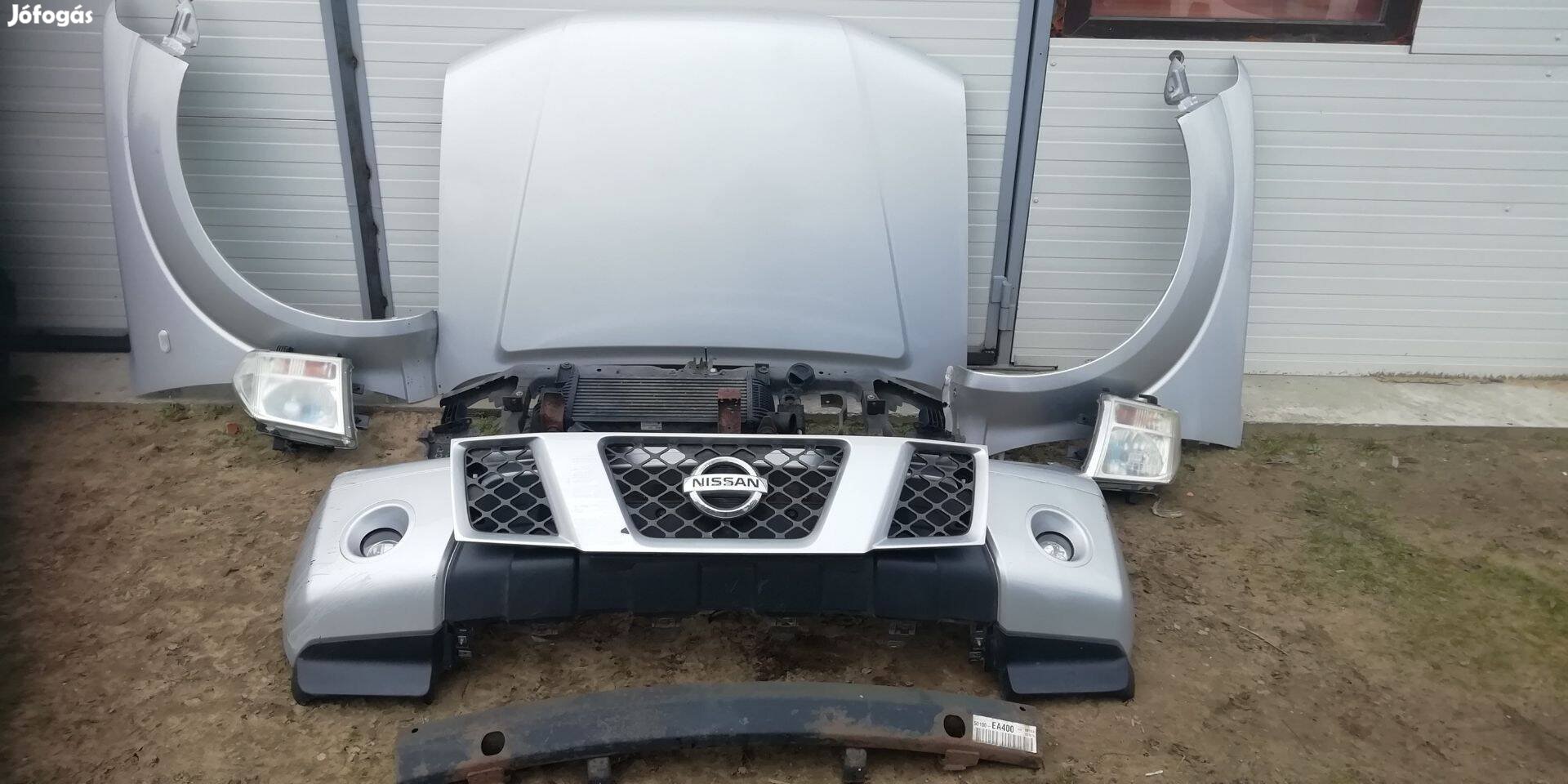 Nissan Navara D40 2.5dci alkatrész eladó