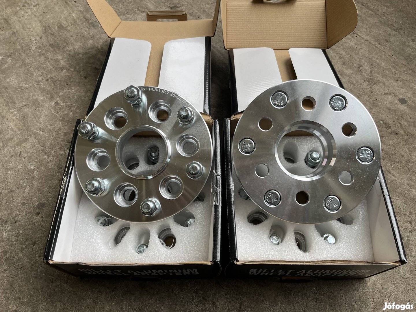 Nissan Navara D40 6x114,3 osztókör módosító 6x139,7 nyomtávszélesítő