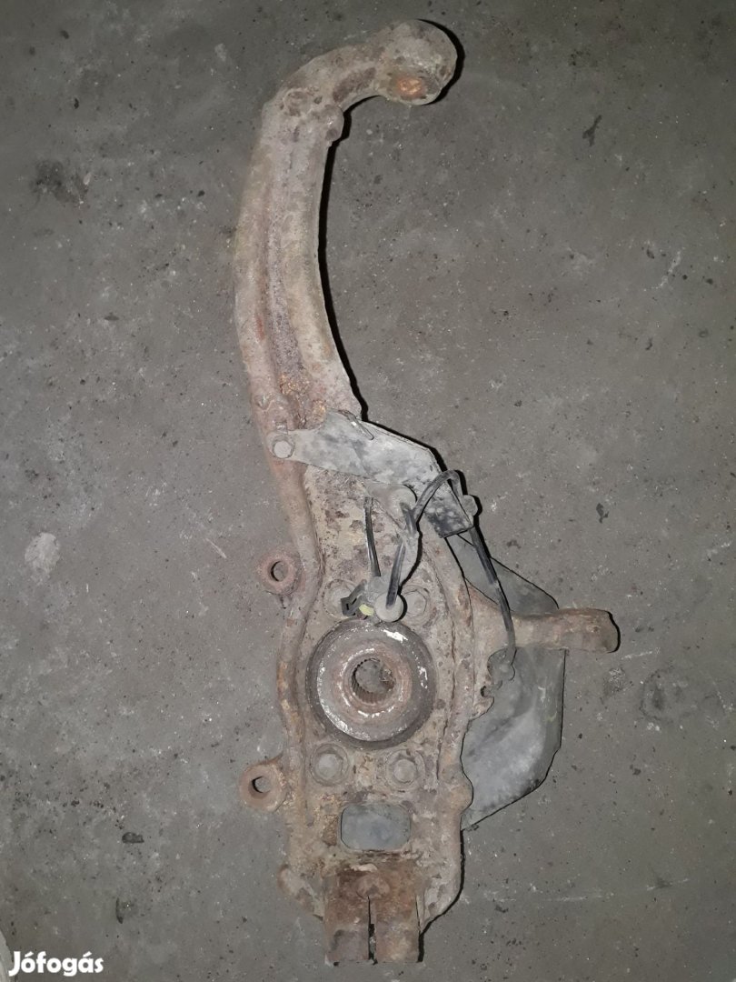 Nissan Navara D40 Bal Első Csonkállvány Kerékaggyal ABS