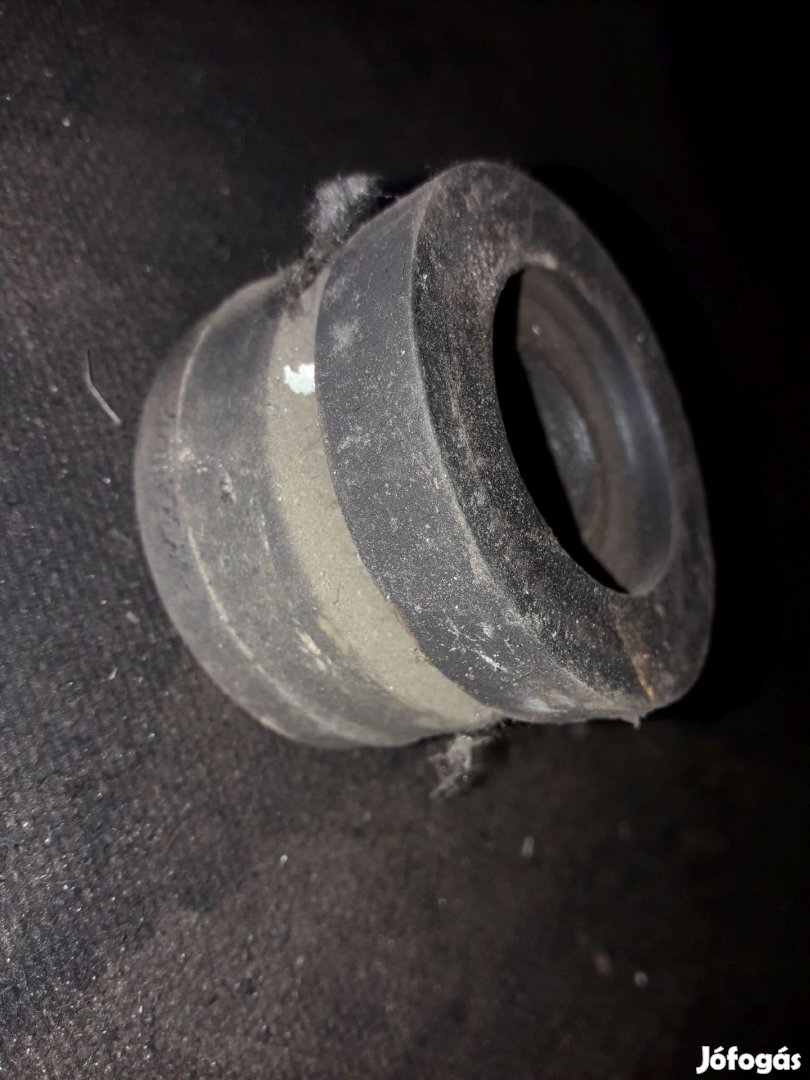 Nissan Navara D40 Kasztni Tartó Bak