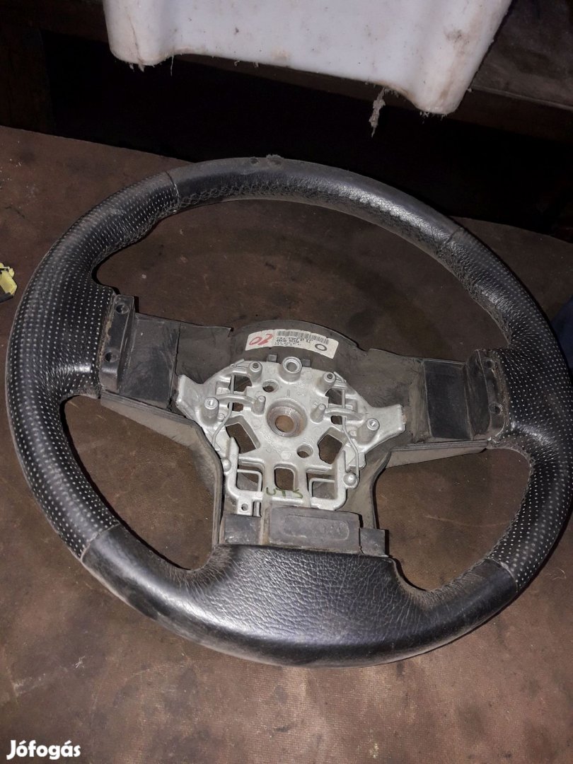 Nissan Navara D40 Kormánykerék