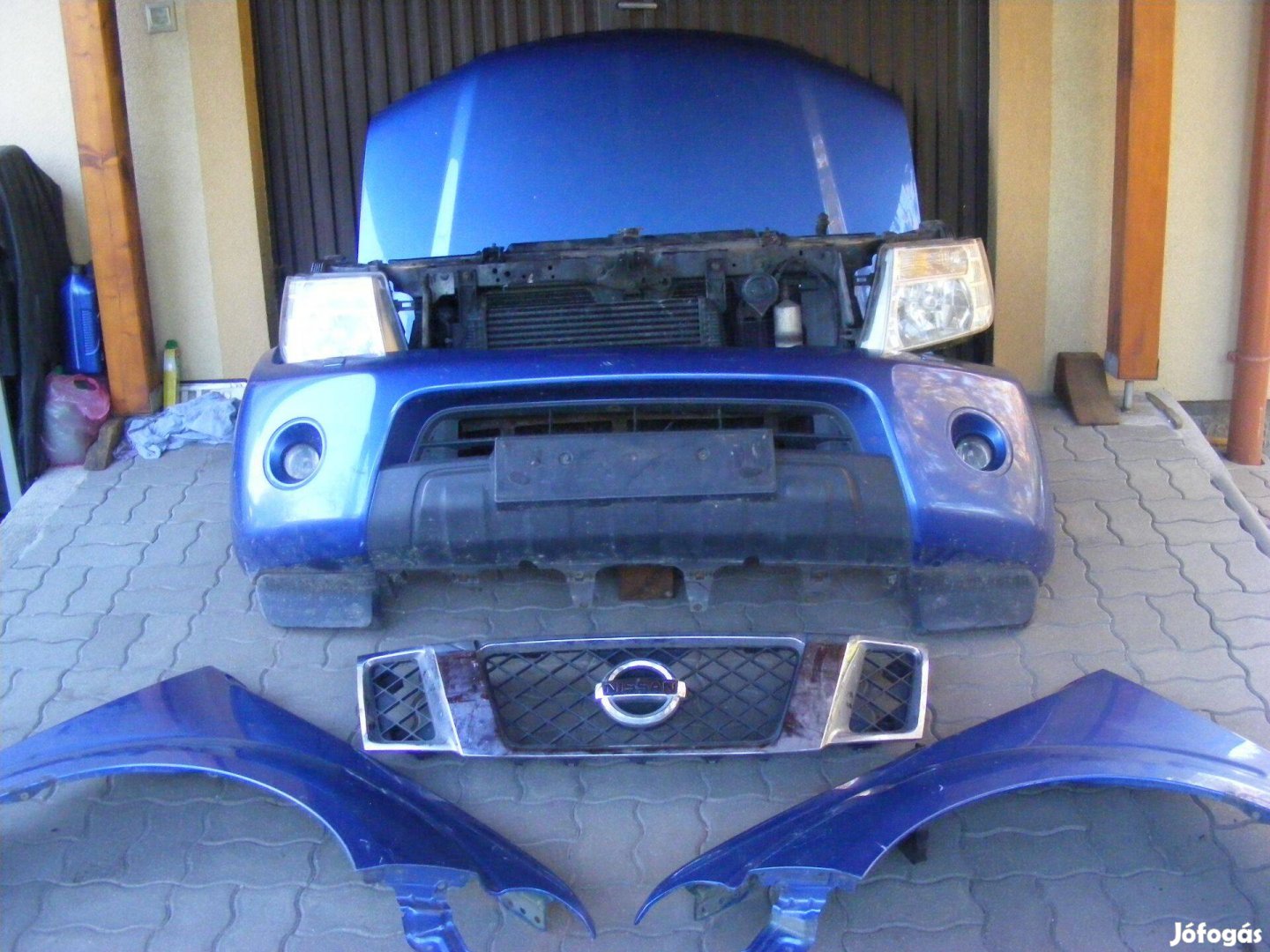 Nissan Navara D40/Pathfinder R51 Facelift Csavaros eleje