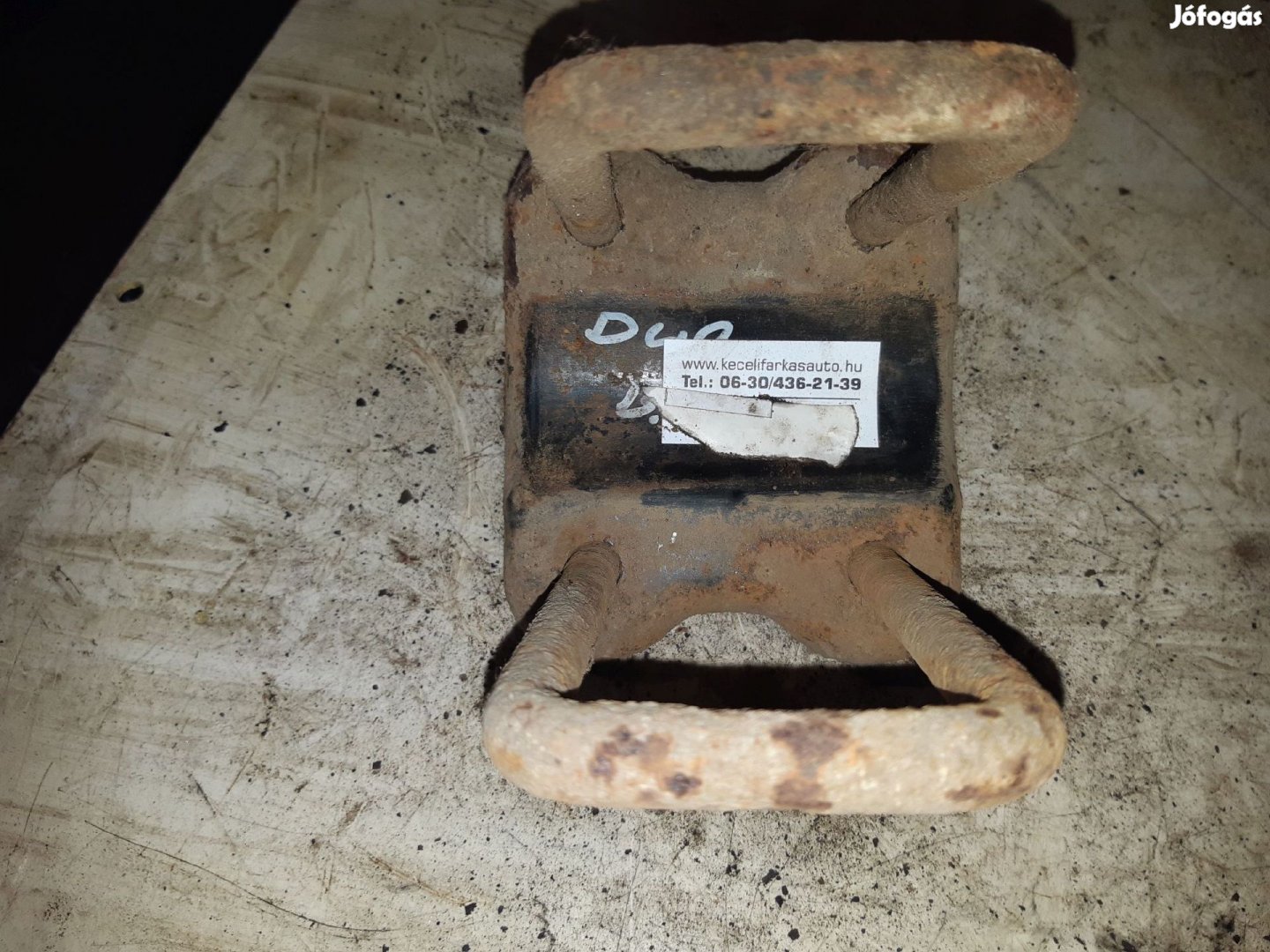 Nissan Navara D40 Rugó Tartó Kengyel Cuppánt