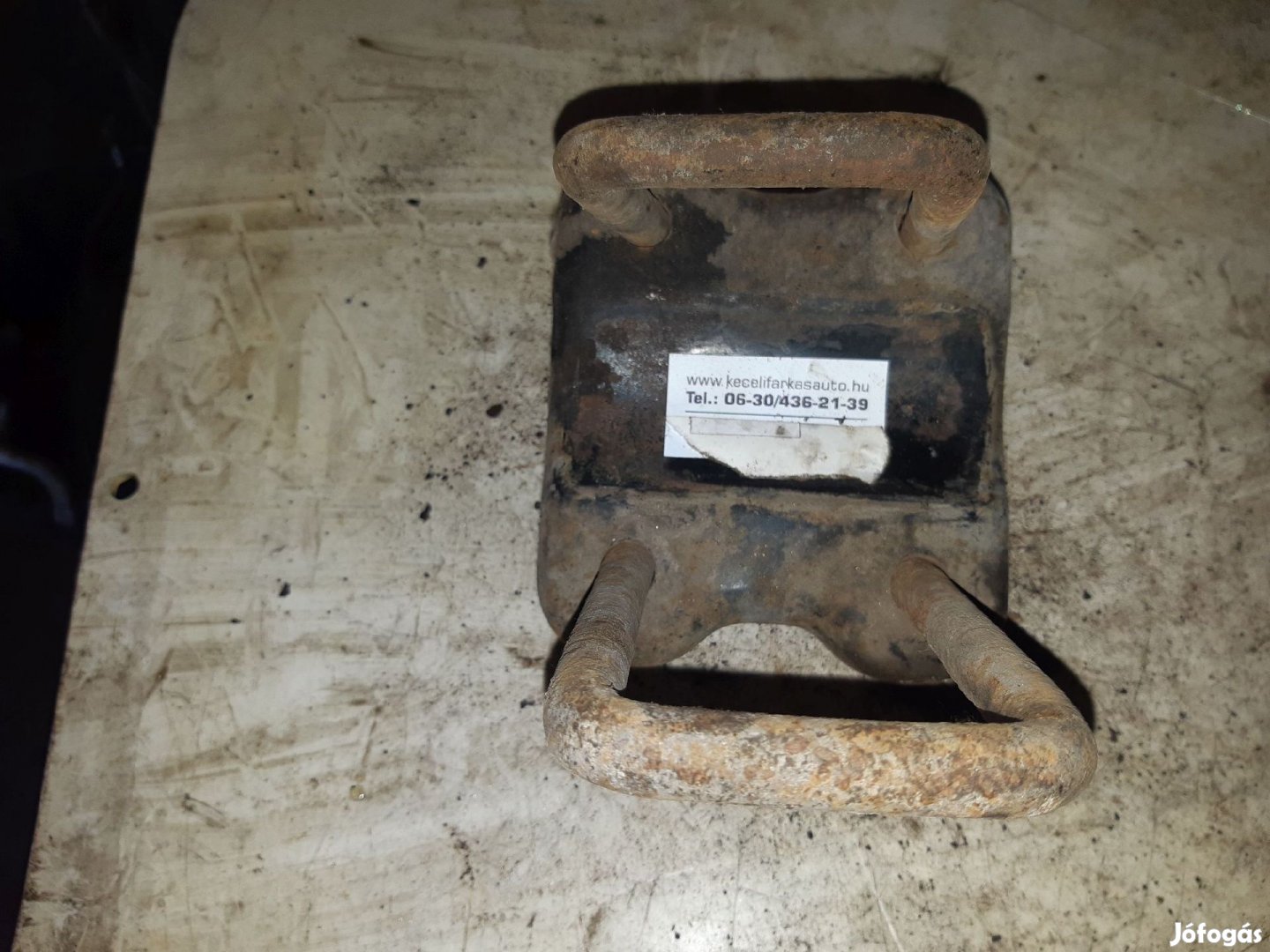 Nissan Navara D40 Rugó Tartó Kengyel Cuppánt