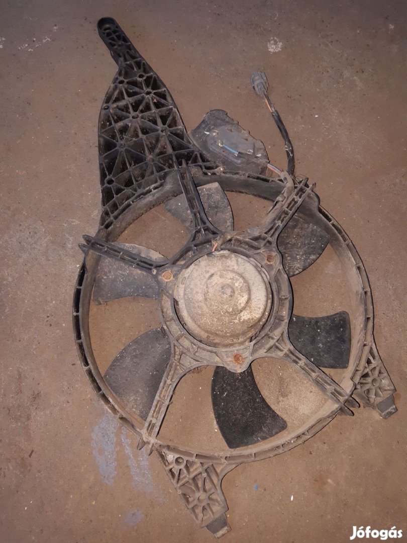 Nissan Navara D40 Vízhűtő Ventilátor