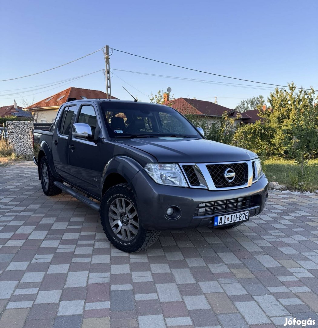 Nissan Navara d40 3.0D V6 Platinum 4WD