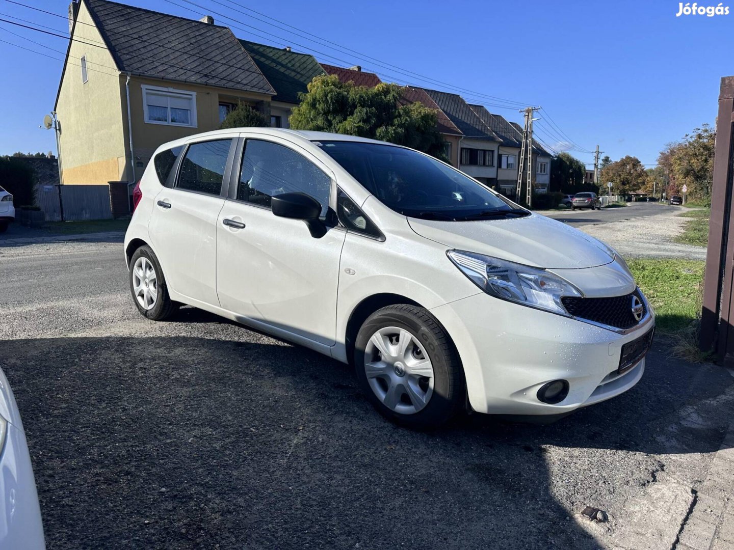 Nissan Note 1.2 Visia Gyönygyház metál fehér