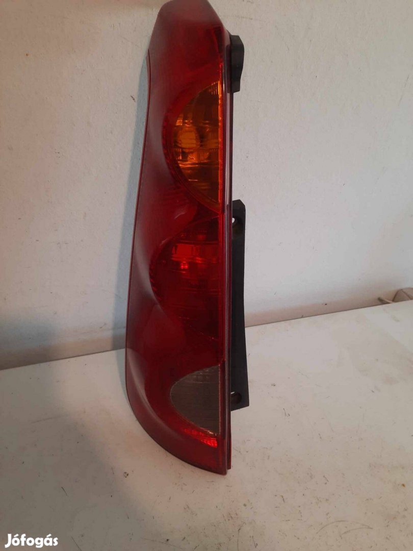 Nissan Note I bal hátsó lámpa
